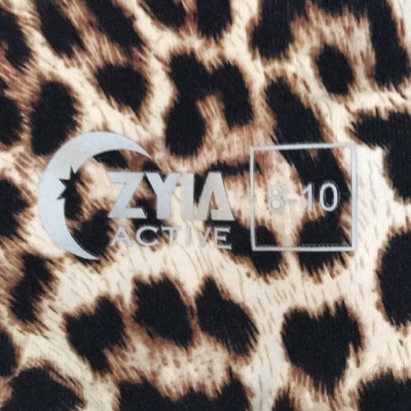 ZYIA Leopard Brilliant Scrunchy What Hi-RIse 7/8 24" Leggings 8-10 - Picture 11 of 12